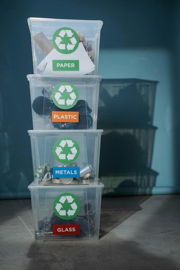 Bacs en plastique conformes aux normes européennes